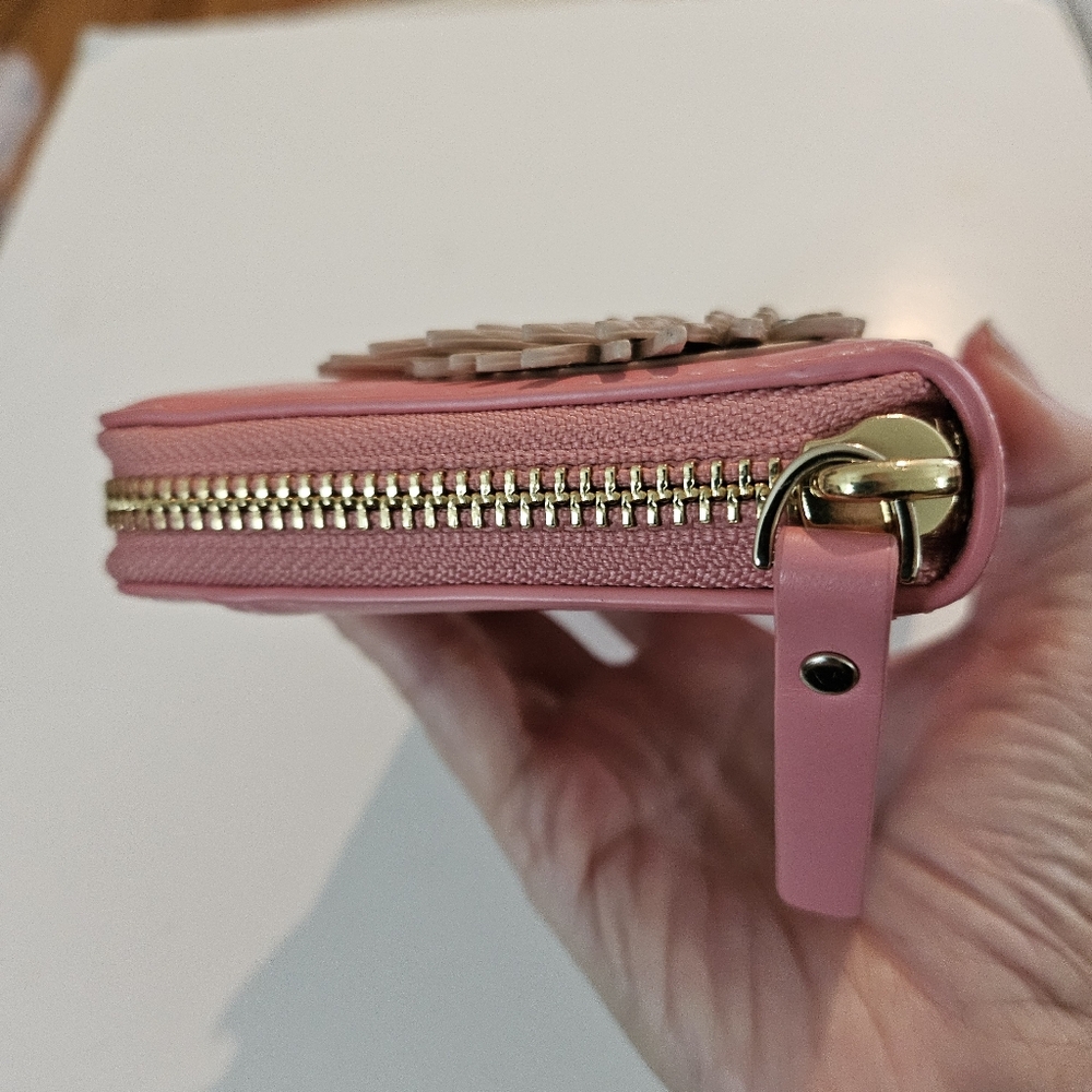 Kate Spade pink hedgehog zippy wallet EUC - Picture 6 of 15